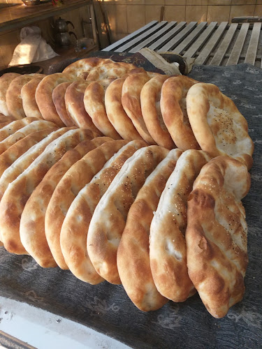 Opinii despre Güleryüz pide fırını în ELBİSTAN - Gastronomi ve konaklama