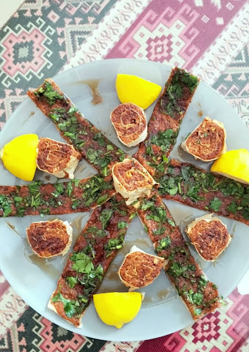 Opinii despre Çiğdan Çiğ Köfte în İstanbul - Gastronomi ve konaklama