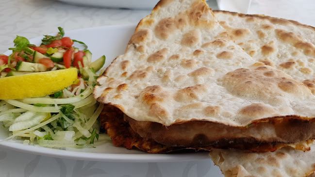 Opinii despre Nusretoğlu Lahmacun & Pizza în Van Merkez - Gastronomi ve konaklama