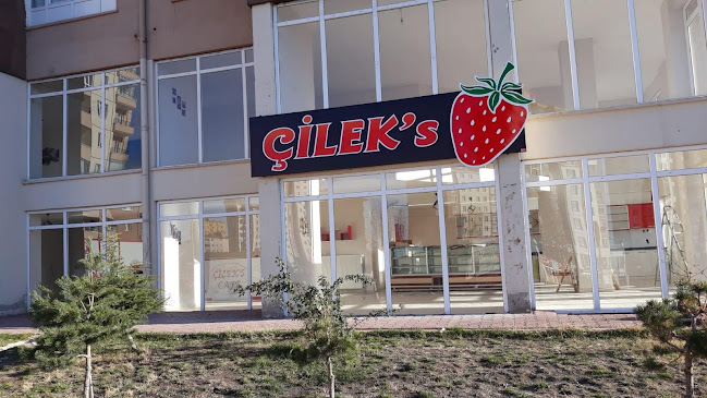 ÇİLEK`s CAFE