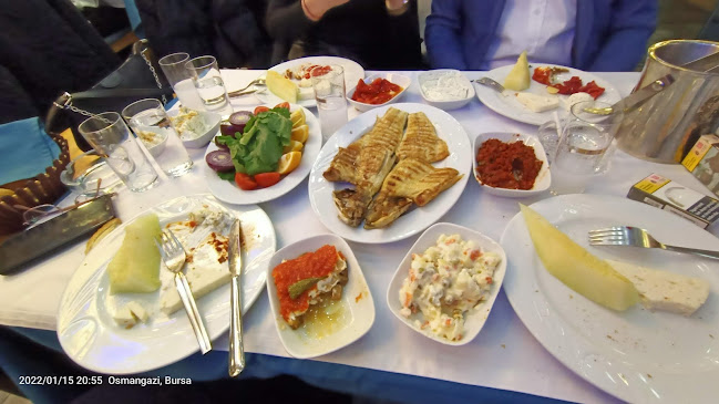 Arap Şükrü Çetin - Gastronomi ve konaklama