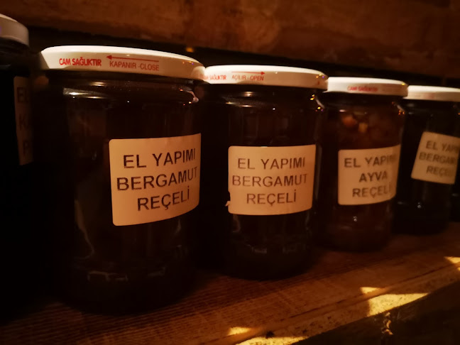 Dalından yöresel köy ürünleri - Gastronomi ve konaklama