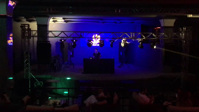 Çapri Night Club - Gastronomi ve konaklama