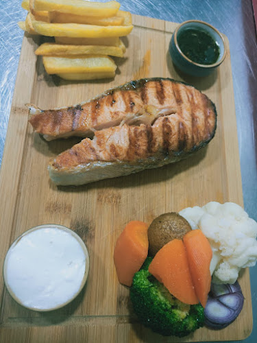 Comentarii opinii despre central cafe restaurant