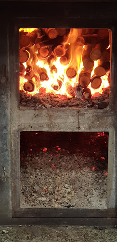 Comentarii opinii despre Madenler Odun Ekmeği Unlu Mamüller