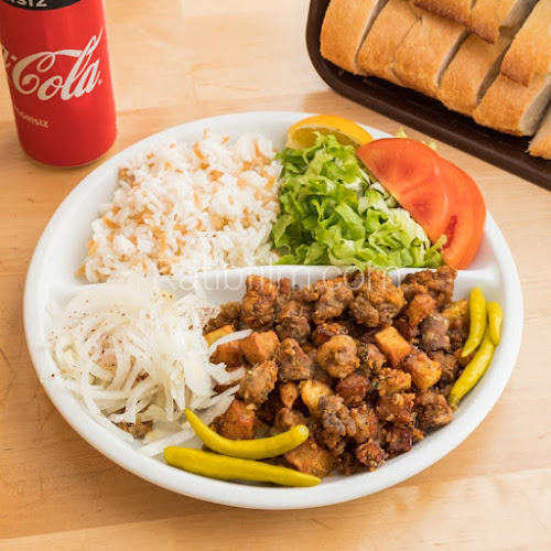 Comentarii opinii despre Dikilitaş Köftecisi