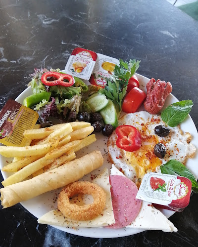 Meydan Kafe - İstanbul