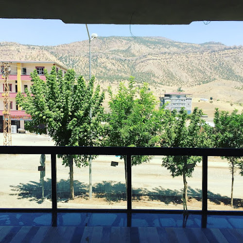 AİSHAcaferestoran Hakkari derecik merkezi / derecik cumhuriyet caddesi