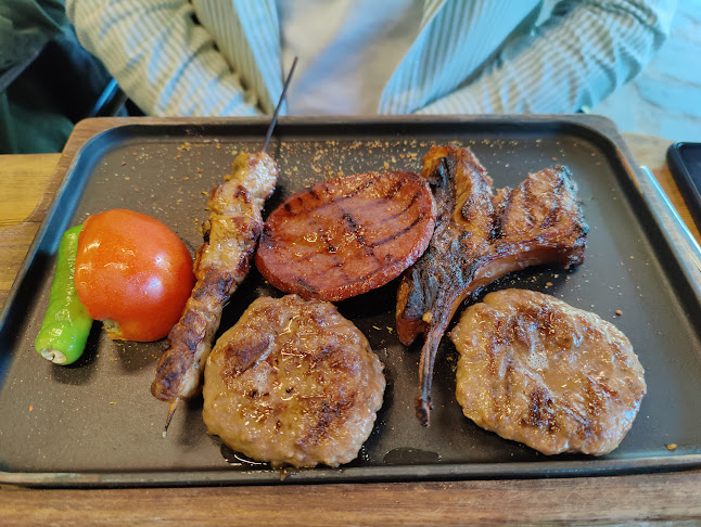 Doburca, 3. Nilüfer Cd. No: 104/1-A-B, 16000 Osmangazi̇/Bursa