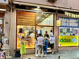 Öz Yasemin Pide Lahmacun