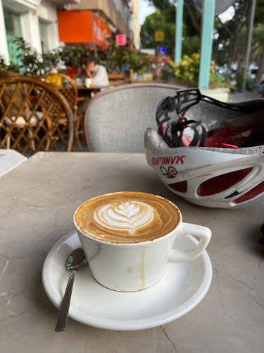 Comentarii opinii despre Latife Türk Kahvesi Muğla (Merkez)