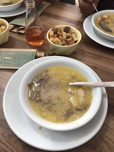 Opinii despre Edremitli Meşhur Kemal Ustanın Yeri în Edremit - Gastronomi ve konaklama