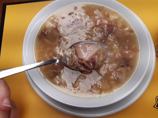 Opinii despre Çorbacı Zeyno în Buca - Gastronomi ve konaklama