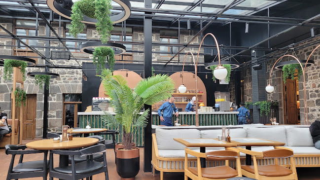 Opinii despre Kılıçoğlu Pastanesi în Ardahan - Gastronomi ve konaklama