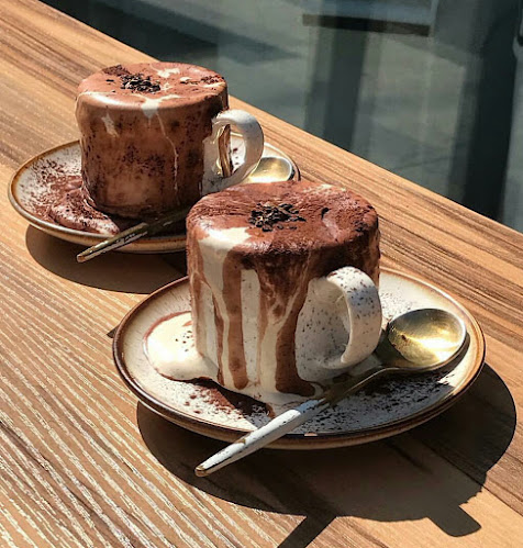 Vip Balkon Cafe Bistro - Gastronomi ve konaklama