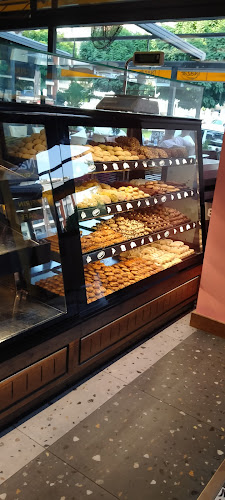 Nazar Unlu Mamülleri - Gastronomi ve konaklama