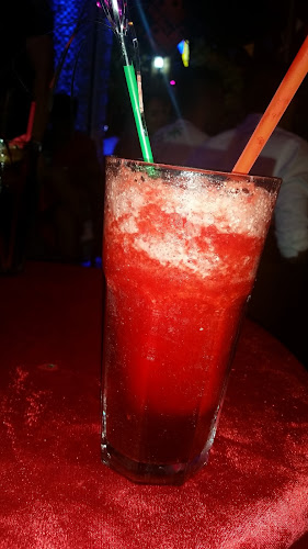 Comentarii opinii despre Las Vegas Cafe & Bar