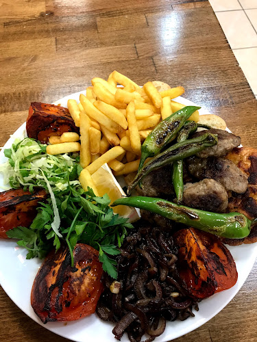 Comentarii opinii despre Şirinyer Sandwich Kumru