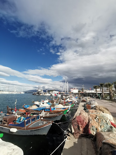 S.A.H.İ.L. Urla - Gastronomi ve konaklama