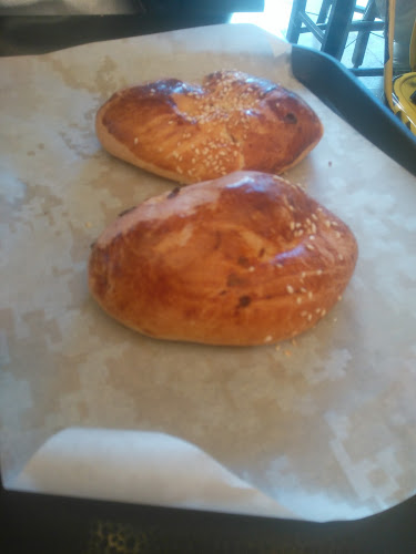 Üniversite 2 Unlu Mamulleri - Gastronomi ve konaklama