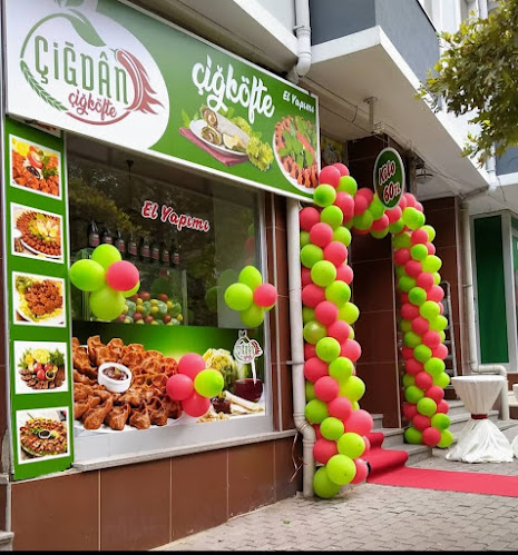 Çiğdan Çiğ Köfte