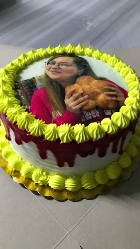 Opinii despre CAFEİNCİ pastane-unlumamüller-kahvaltı salonu în İzmir - Gastronomi ve konaklama