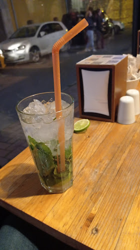 Palatium Cafe and Restaurant - Gastronomi ve konaklama