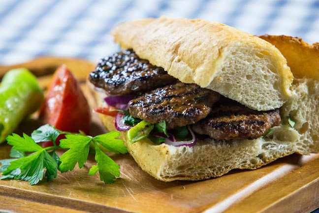 Adar Doner Izgara - Gastronomi ve konaklama