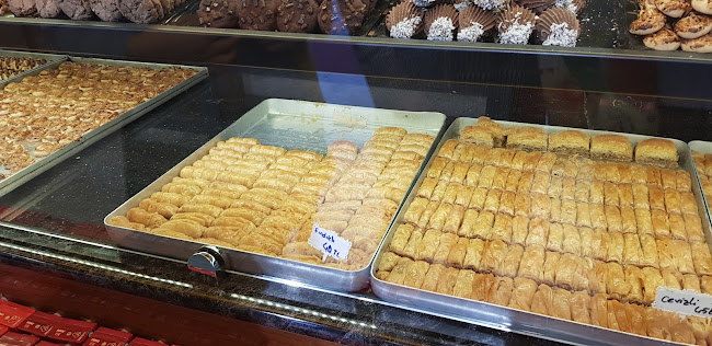 Merkez Unlu Mamülleri - Gastronomi ve konaklama