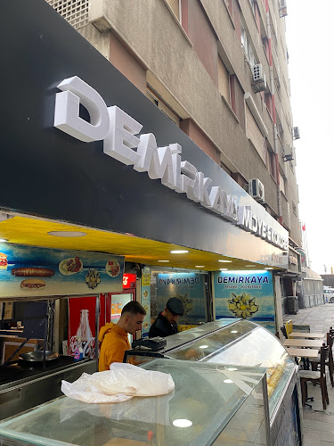 Demirkaya Midye Dolma - İzmir