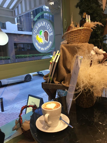 Uskumruköy, 3. Cd. no:30/1, 34396 Sarıyer/İstanbul, Türkiye