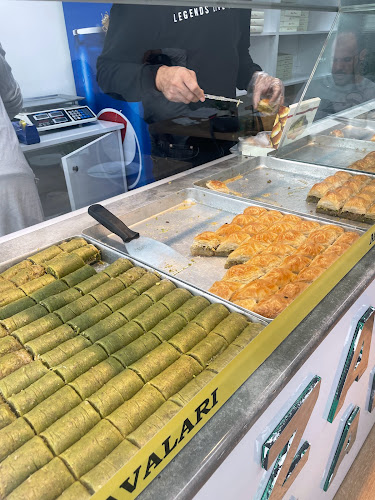 Mirzaoğlu Baklavaları