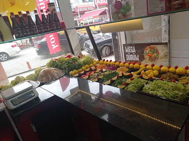 Opinii despre Komagene etsiz çiğköfte Emirdağ în Emirdağ - Gastronomi ve konaklama