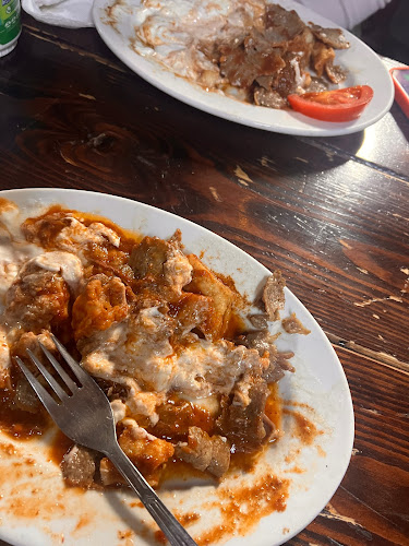 Opinii despre Tarihi çınar kebapçısı în Osmangazi̇ - Gastronomi ve konaklama