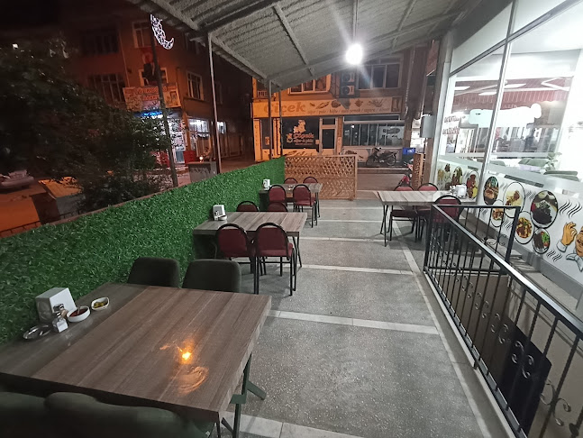 Opinii despre Kahraman kebap salonu în Şuhut - Gastronomi ve konaklama