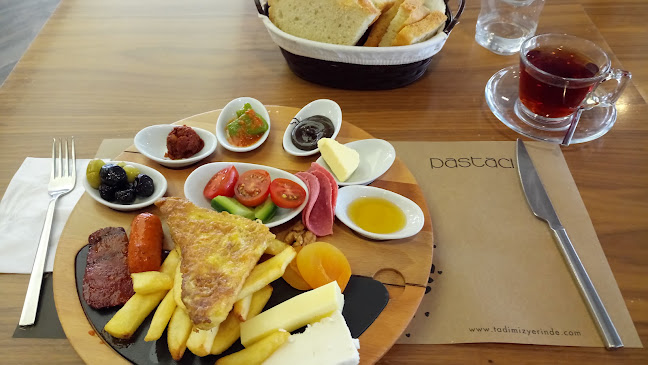 Opinii despre Pastacı Bistro în Düzce - Gastronomi ve konaklama