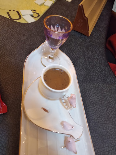 DIESEL HOUSE Cafe ve Oyun Salonu - Gastronomi ve konaklama