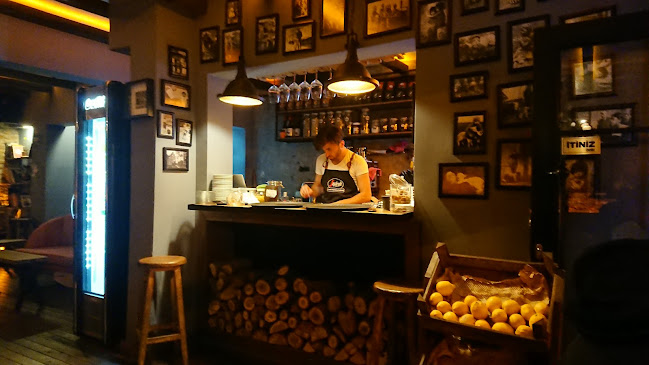 Choridor - Gastronomi ve konaklama