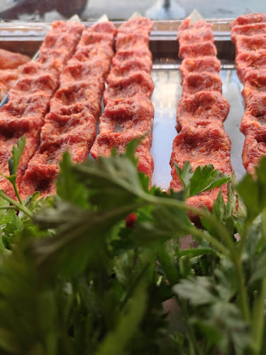 Gülsuyu, Eski Üsküdar Cd. 48C, 34000 Maltepe/İstanbul