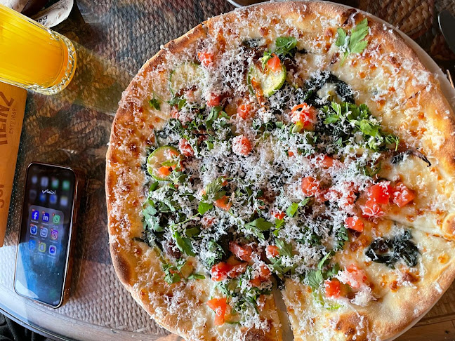 Opinii despre The Hunger Kıyı İstanbul în Büyükçekmece - Gastronomi ve konaklama