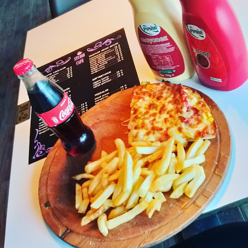 Opinii despre Studıo Kafe în Menemen - Gastronomi ve konaklama