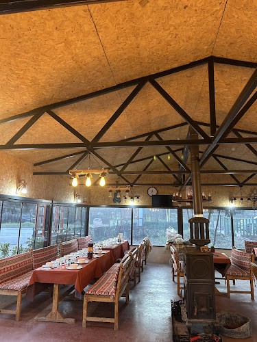 Opinii despre Şilma Alabalık în Çekmeköy - Gastronomi ve konaklama