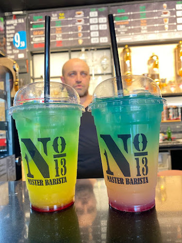 Opinii despre Cafe No:13 în İzmir - Gastronomi ve konaklama