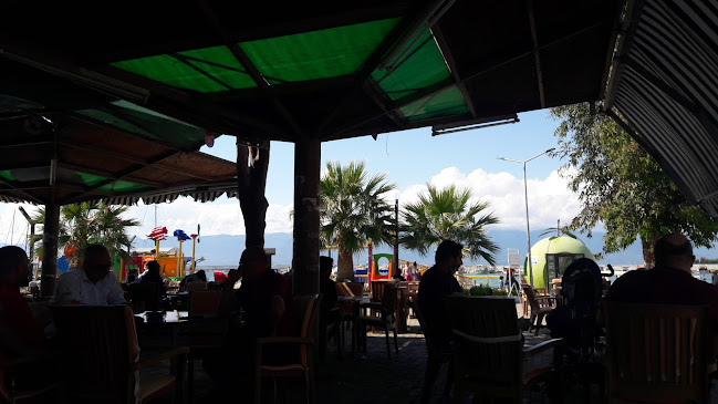 Bozbay Aile Çay Bahçesi - Burhaniye