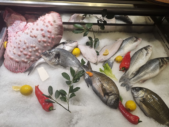 Opinii despre Mavi Balık în Beşiktaş - Gastronomi ve konaklama