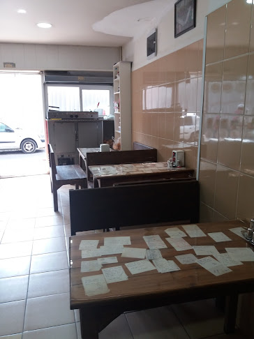 Nadide Cafe Ev Yemekleri - Karşıyaka