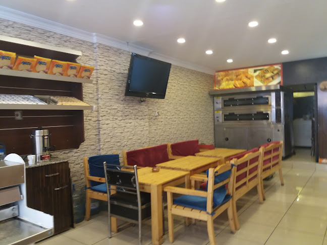 Opinii despre Ağustos Pastanesi în Bayraklı - Gastronomi ve konaklama