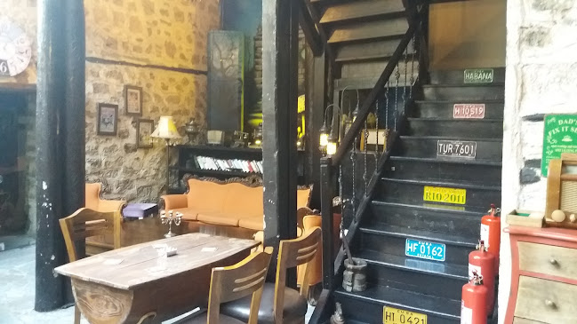 Old House Pub & Butik Hotels & Muratpaşa Pub & Cocktail Bar - Muratpaşa