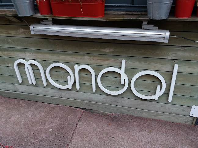 Mandal Kafe - Bakırköy