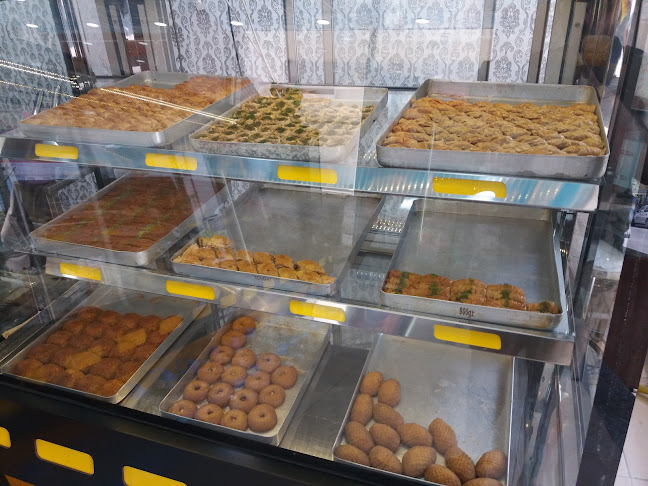 Akyüz Unlu Mamüler - Buca